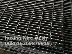 Hot Galvanized (900x5800mm) Welded Serrated Carbon Steel Grating Non-Slip Steel Bar Grating 